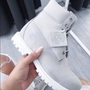 womens timberland boots white sole